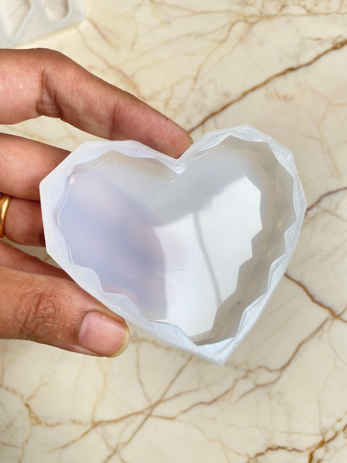 Silicone Diamond Heart Mould – LBB Resin