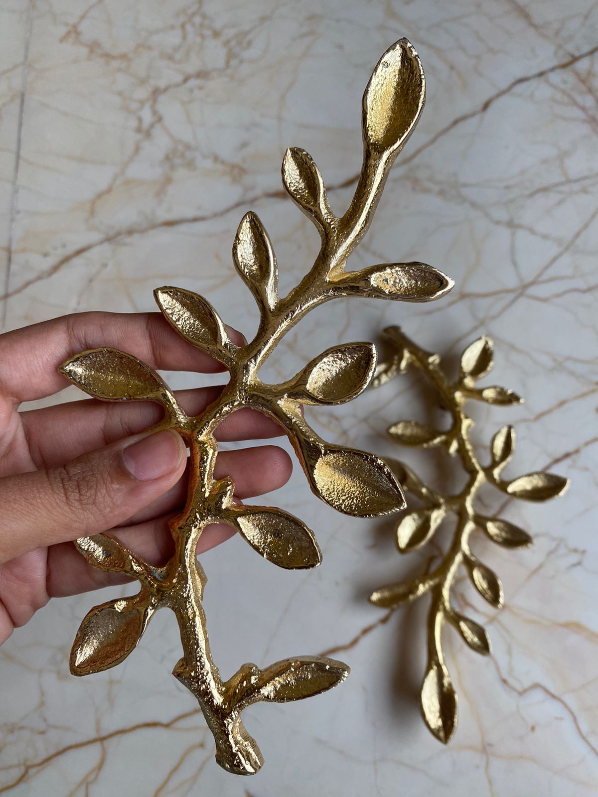Metal Leaf Design Tray Handle Golden