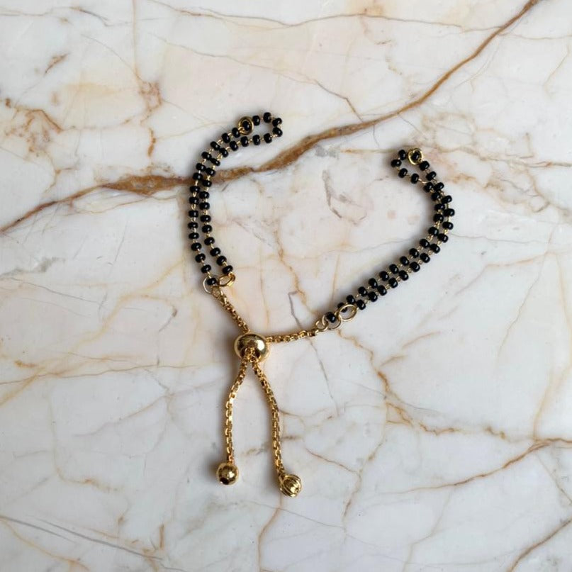Black Pearl Adjustable Bracelet Chain