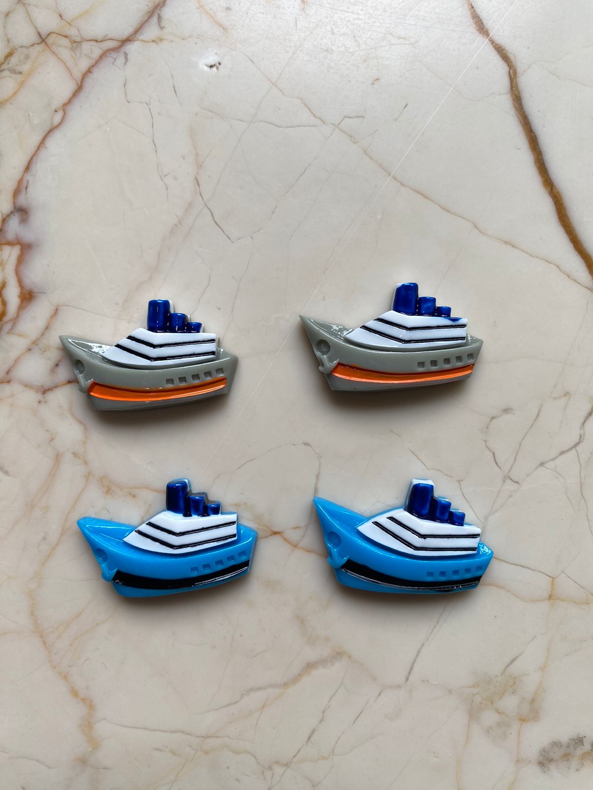 Ship / Cruise miniature 4 pc
