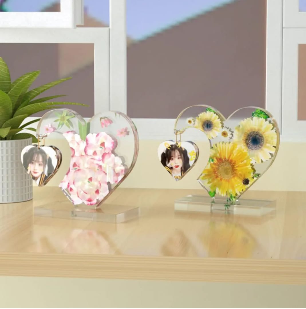 Heart with heart hanging Stand Photo Frame mould