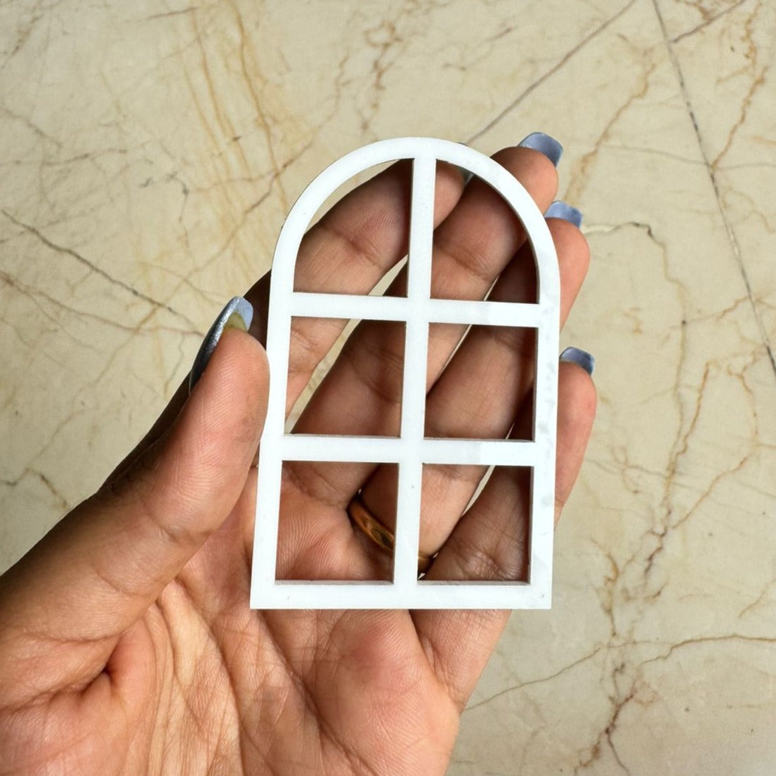 Window Design Cutting - B