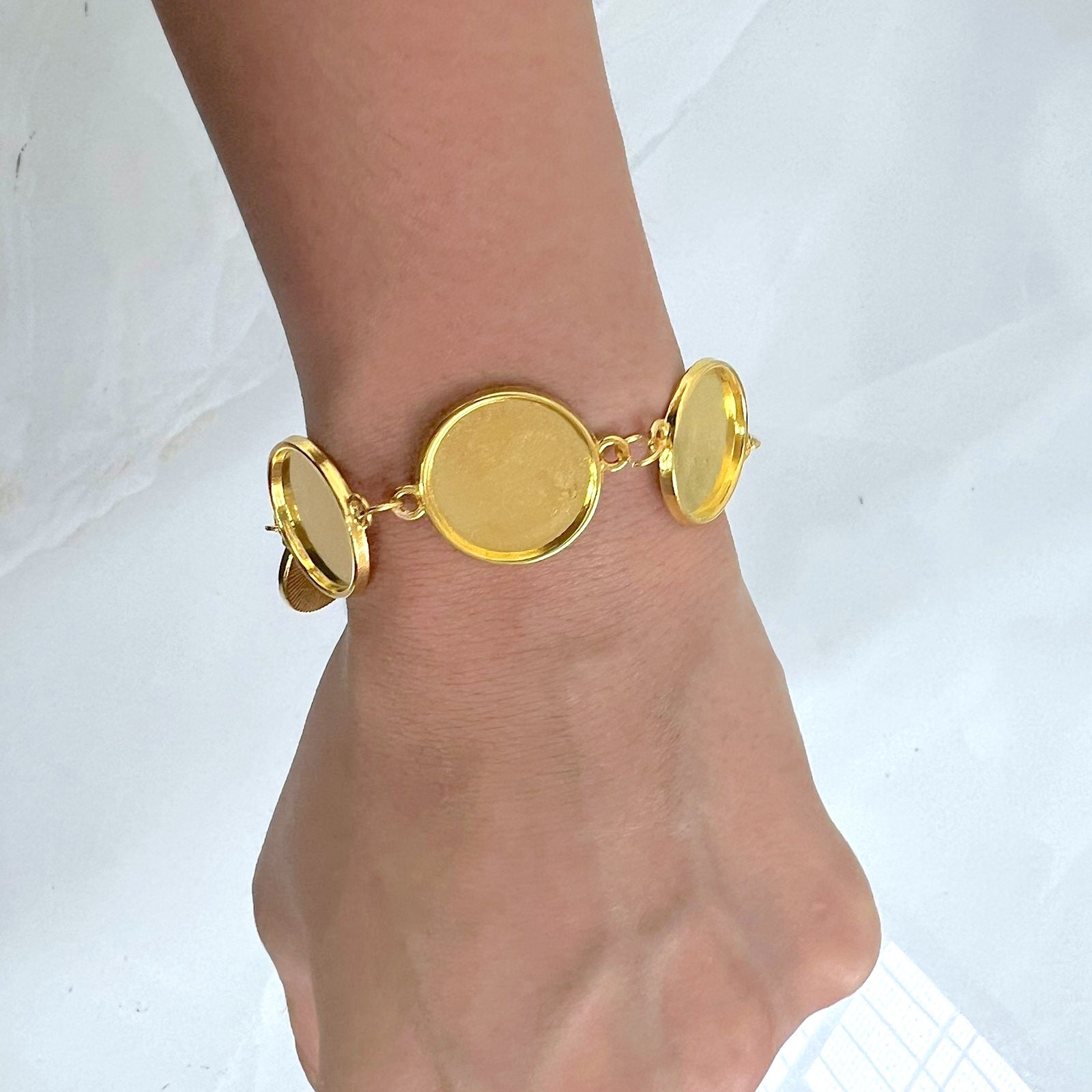 5 cavity Bracelet - Gold