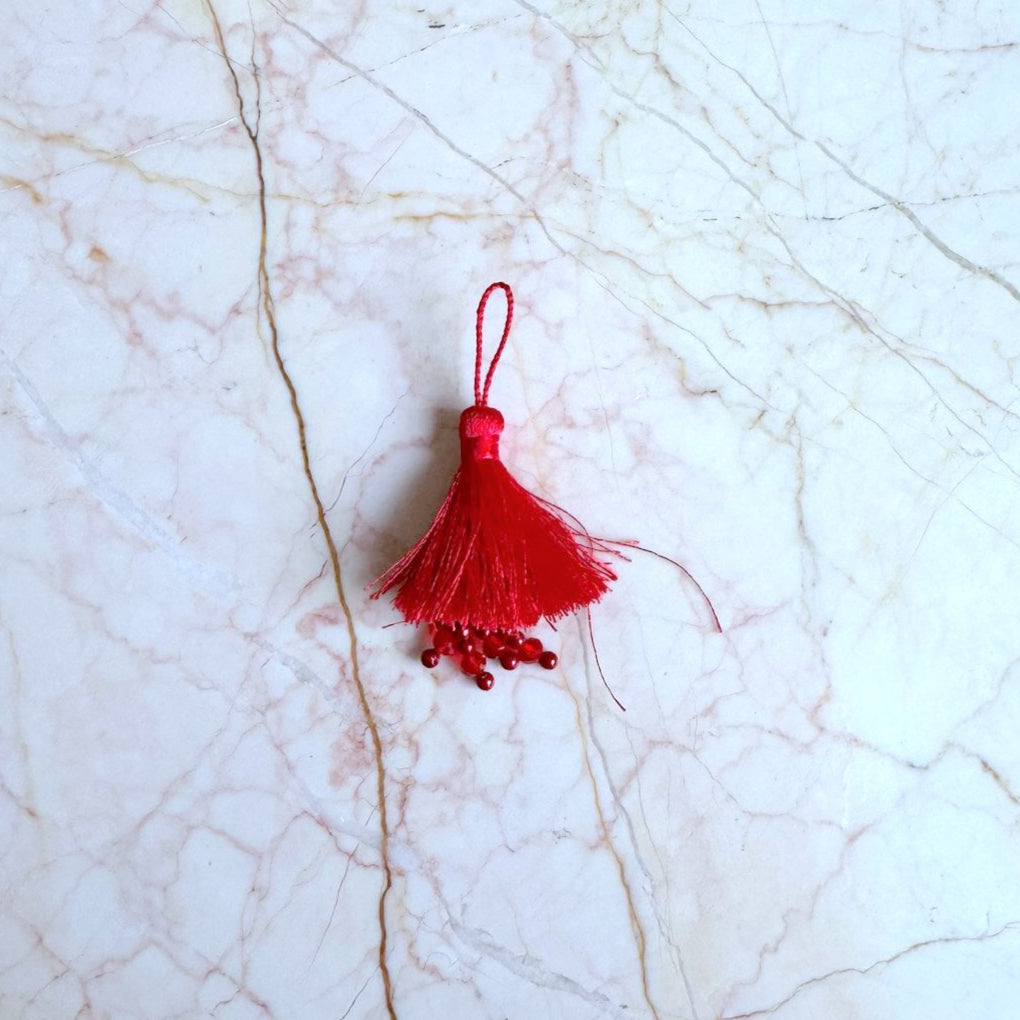 Thread Tassel with Pearl