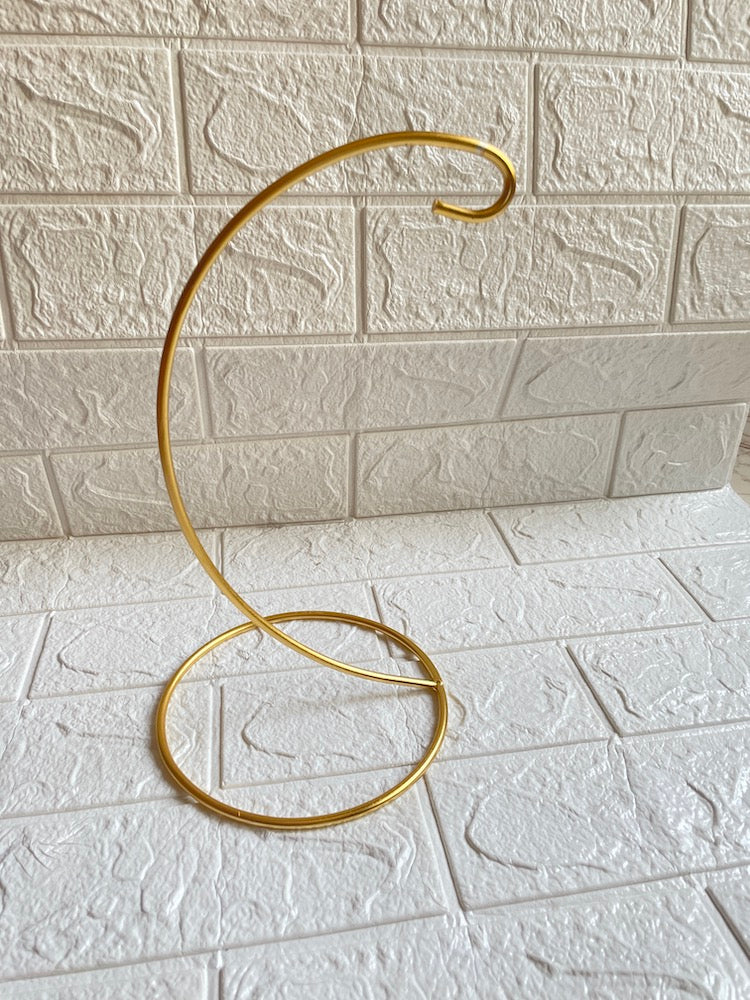 Gold Metal Hanging Stand