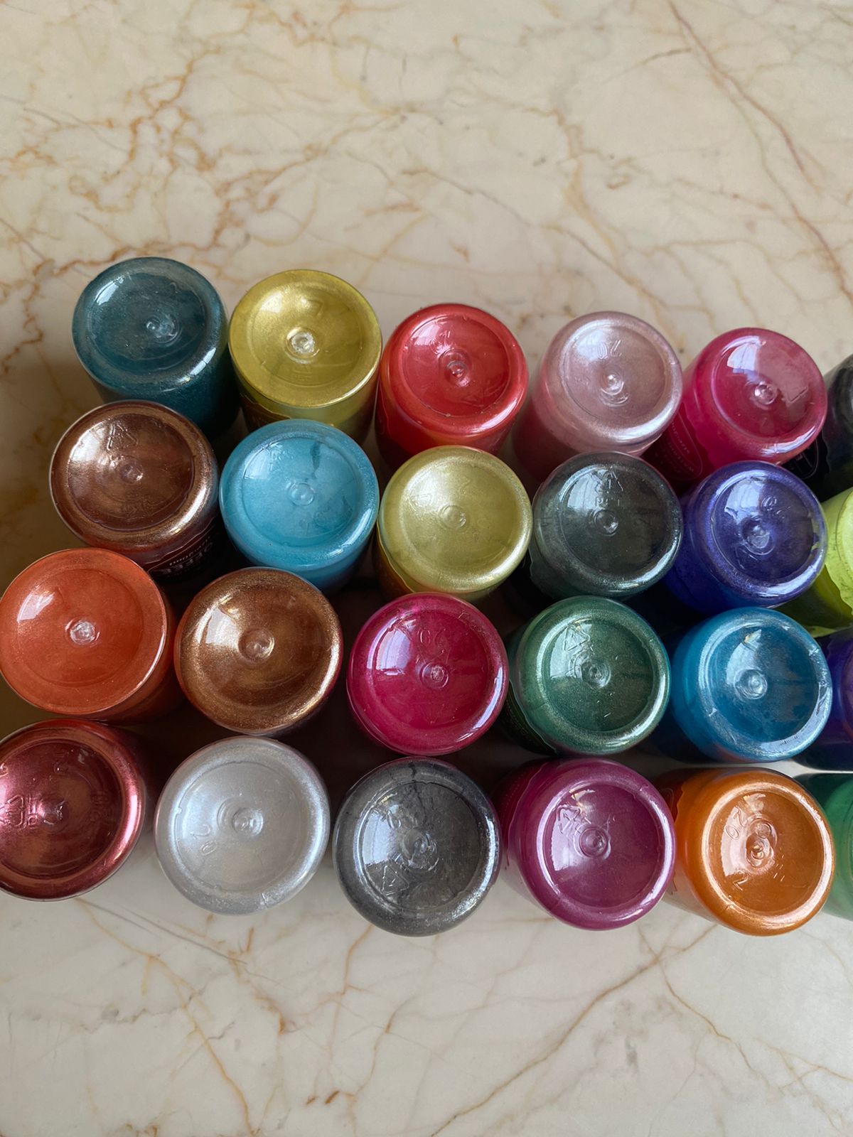 Pearl pigment set of 24