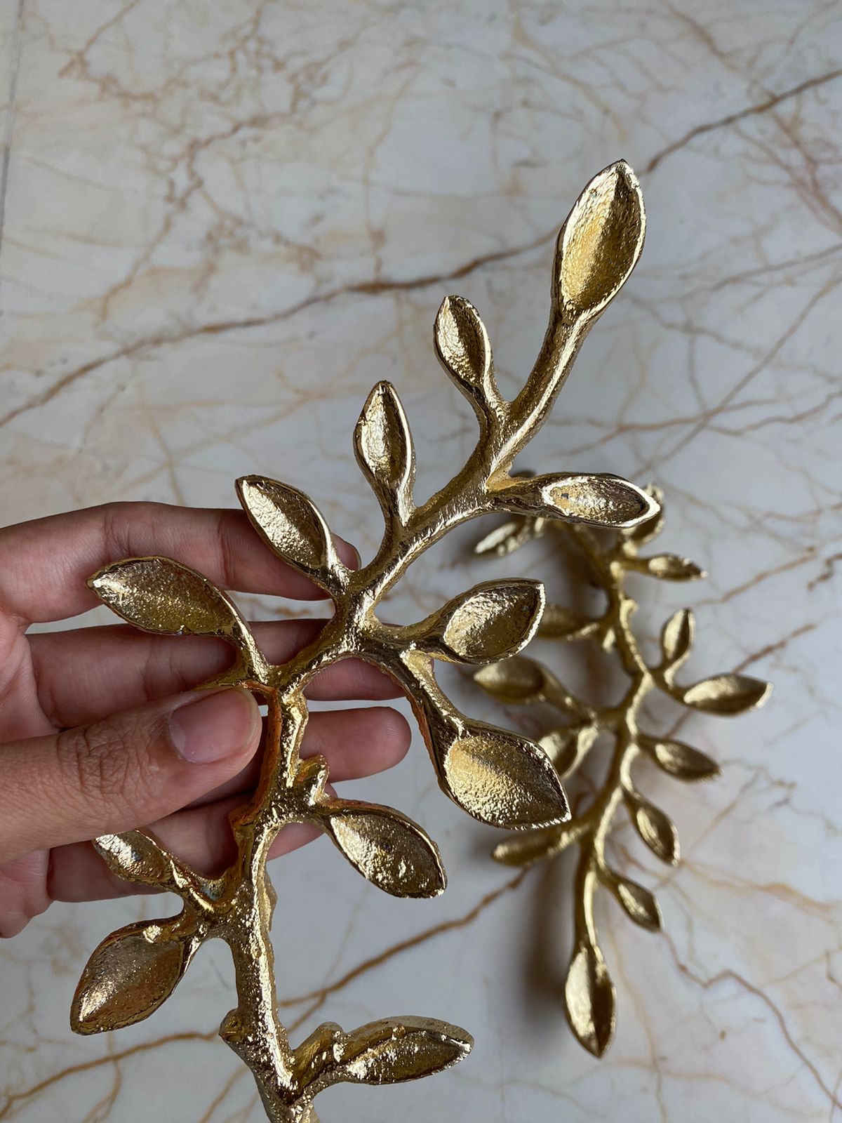 Metal Leaf Design Tray Handle Golden