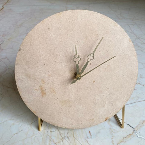 Basic Clock Set For Table