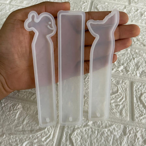 Set of 7 bookmark moulds